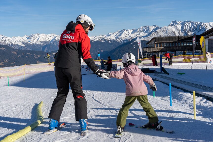 Skiurlaub mit Kindern am Golm im Montafon | © A Daily Travel Mate, Stefanie Schindler Skiurlaub mit Kindern am Golm im Montafon | © A Daily Travel Mate, Stefanie Schindler