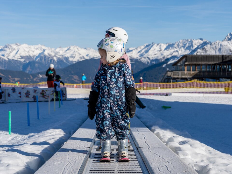 Skiurlaub mit Kindern am Golm im Montafon | © A Daily Travel Mate, Stefanie Schindler