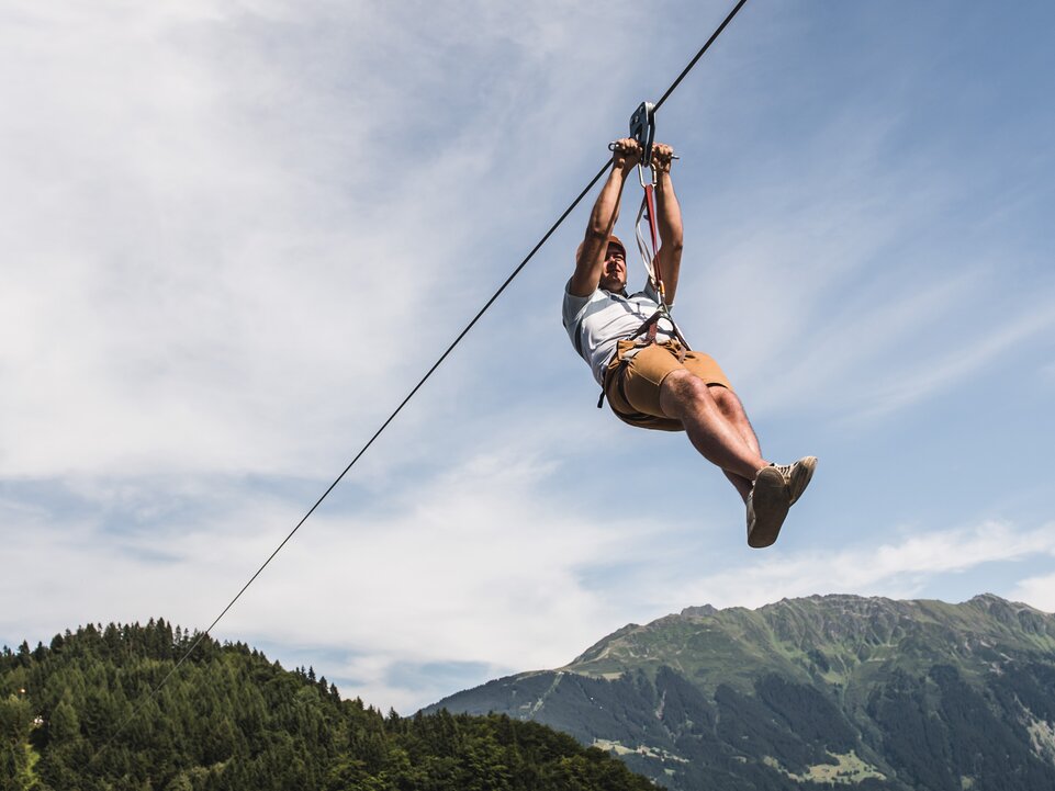 Flug-mit-dem-Flying-Fox-Golm | © Golm Silvretta Luenersee Tourismus GmbH, Bregenz, Sommertage GesbR