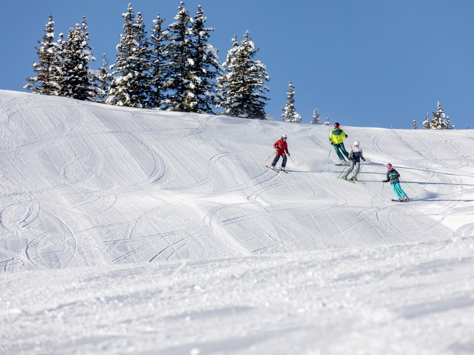 Skifahren mit der Familie am Golm im Montafon | © Golm Silvretta Lünersee Tourismus GmbH Bregenz, Stefan Kothner